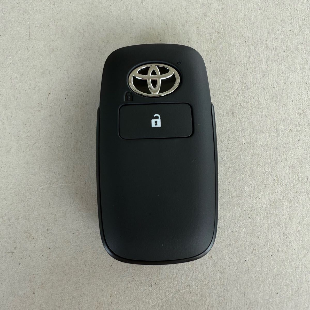 ライズ トヨタ 純正 スマートキー 2ボタン 令和7年式 2556拍卖