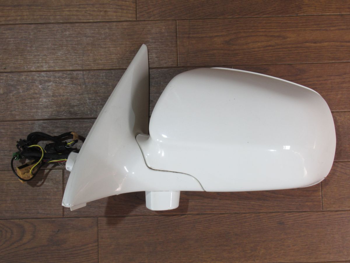 ポルシェ955カイエン純正 ドアミラー左側 カメラ付き 1配線+2配線+7配線 3401-010 / 3410-500 / E1 020883 白/ホワイト拍卖