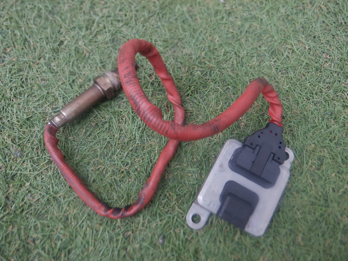 ベンツ純正 窒素酸化物センサー NOXセンサー A0009056204 166 MLクラス R172 SLKクラス W251 Rクラス W205 Cクラス W213 Eクラス拍卖