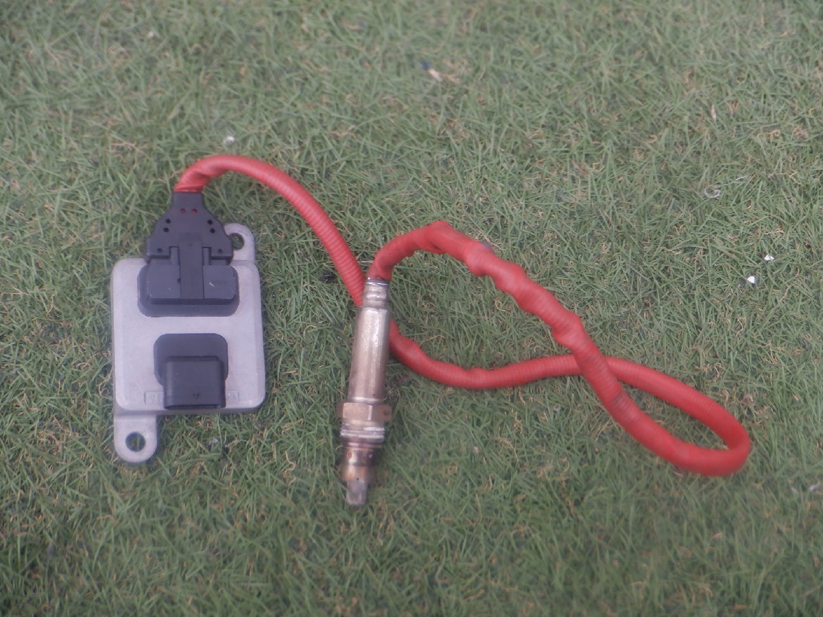 ベンツ純正 窒素酸化物センサー NOXセンサー A0009056204 166 MLクラス R172 SLKクラス W251 Rクラス W205 Cクラス W213 Eクラス拍卖