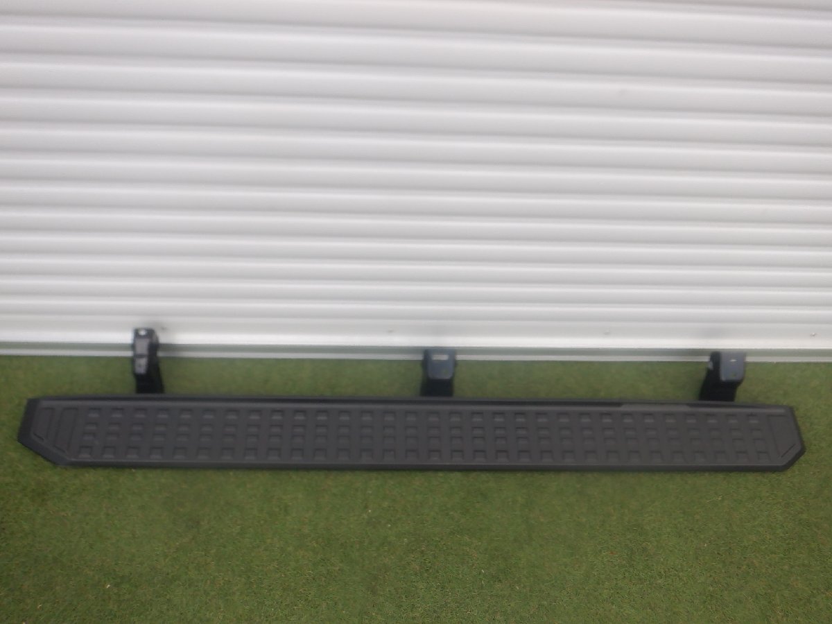 新車外し トヨタ純正 TRJ250W GDJ250W ランドクルーザー 250 ランクル サイドステップ ステップガード 左側 助手席 ステー付 51772-60240拍卖