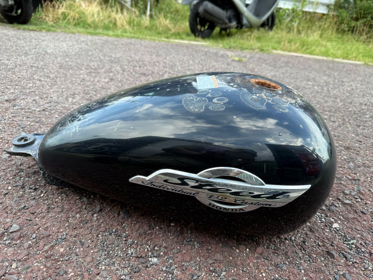 ★ ホンダ スティード400 ガソリンタンク タンク 燃料タンク 実動車外し カスタム アメリカン 錆あり拍卖