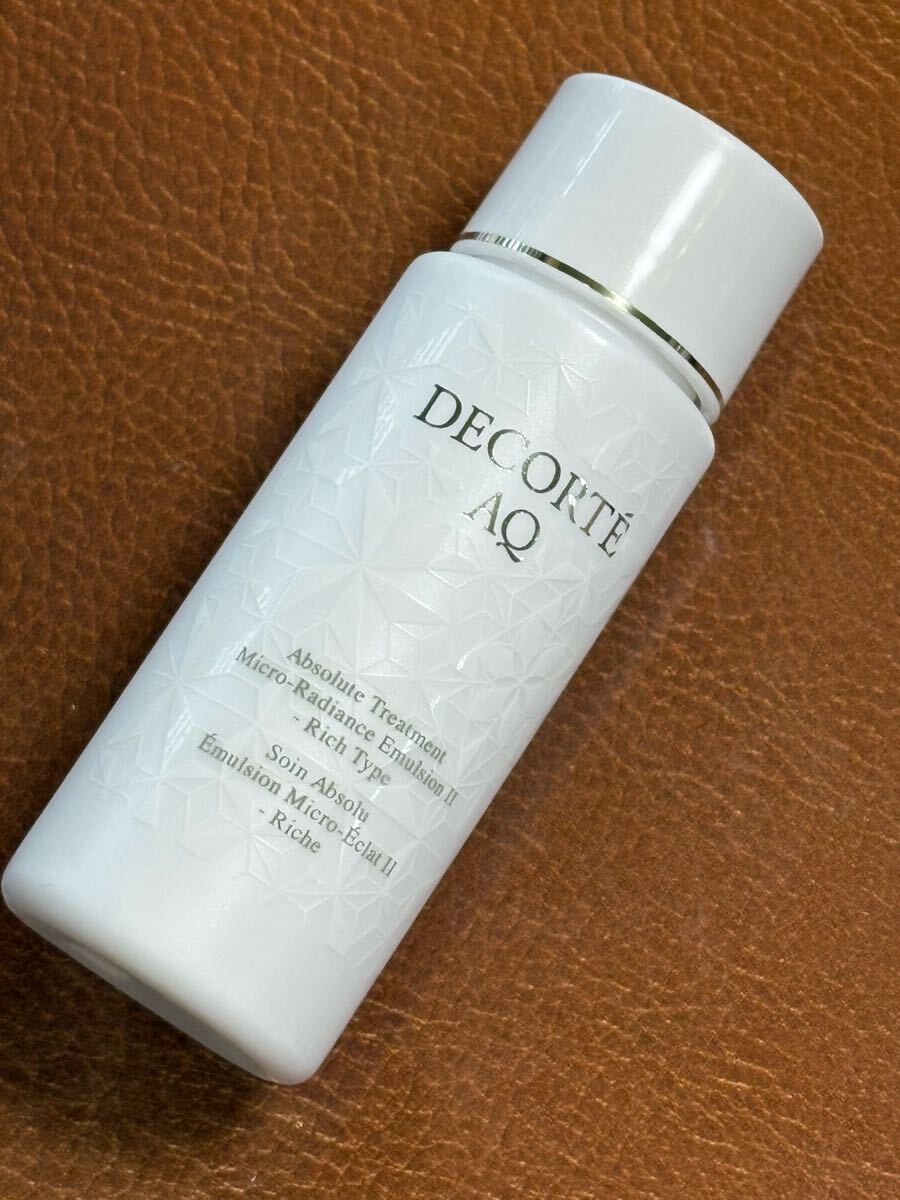 KOSE/コーセー/コスメデコルテ◆AQ アブソリュート エマルジョン マイクロラディアンスII 30ML◆乳液◆ツヤ出し導入乳液/ブースター/弾力拍卖