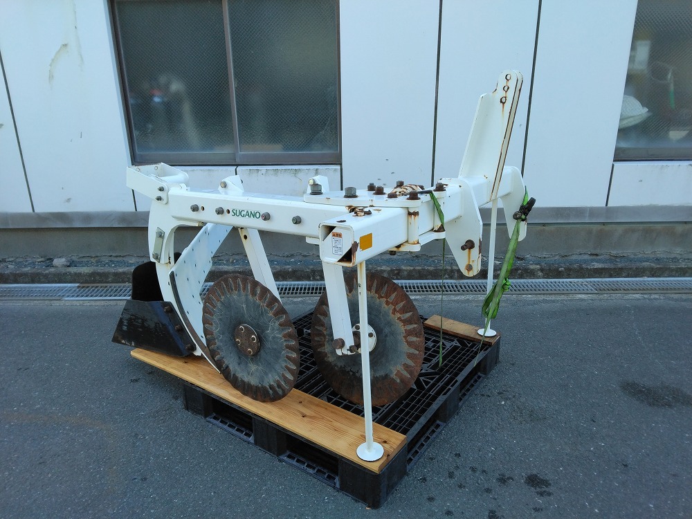 【H-3572】中古品 スガノ農機 溝堀り機 DT251 プラウ 1連 トラクターアタッチメント【引き取り限定・静岡県浜松市】拍卖