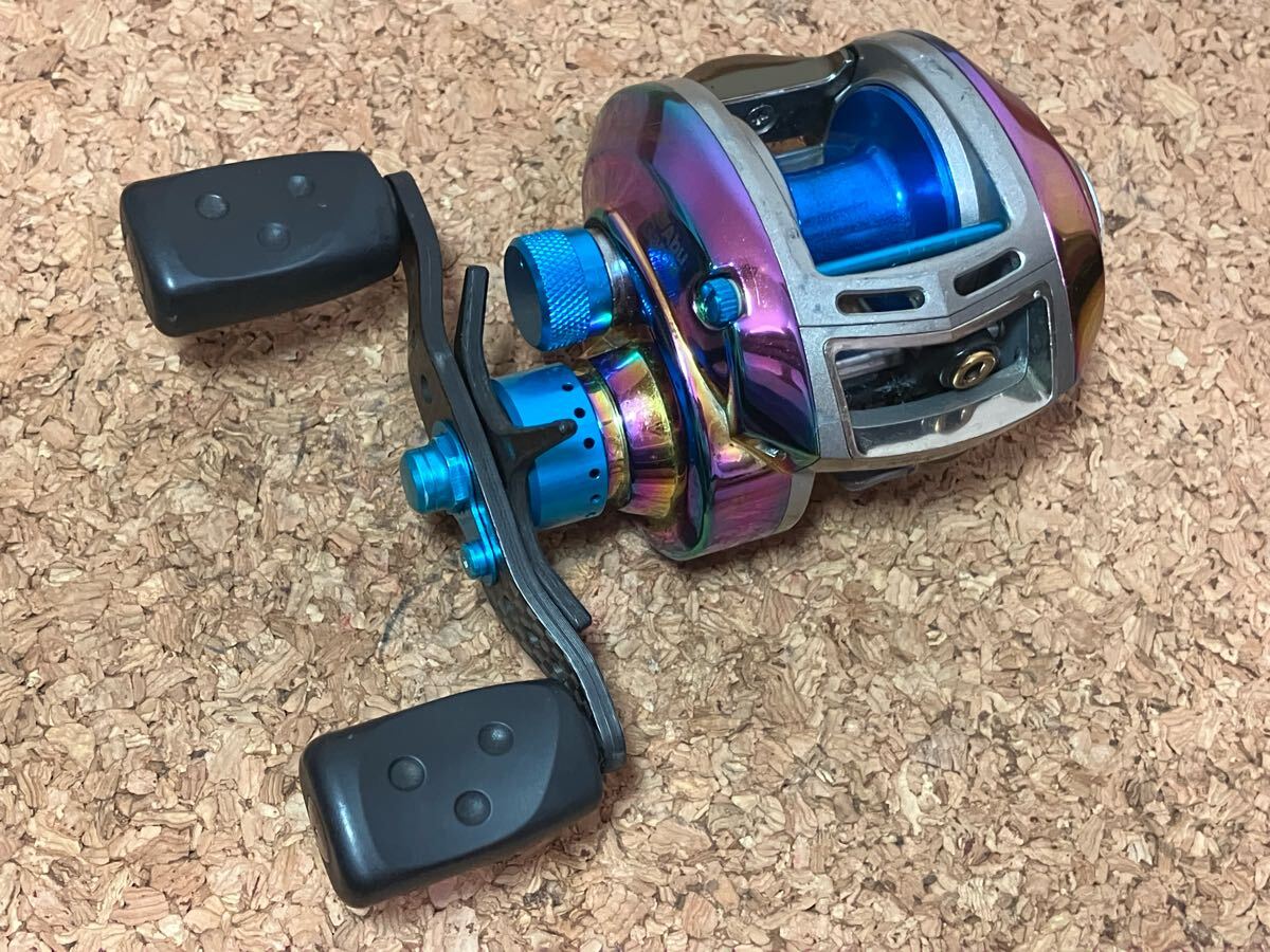 ★即決!稀少 カスタム アブ レボ エリート オーロラ ZPI マグスプール IXAハンドル カラーパーツカスタム 良品 ABU Revo Elite Aurora ★拍卖