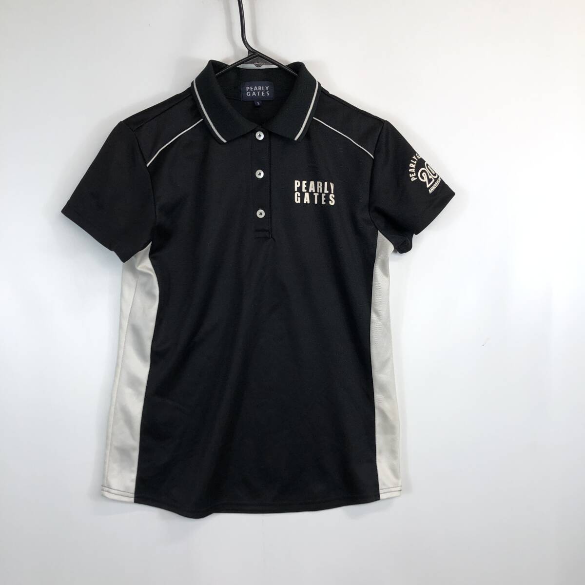 パーリーゲイツ PEARLY GATES 20周年 半袖ポロシャツ ブラック ホワイト 2サイズ 055-180562 レディース拍卖