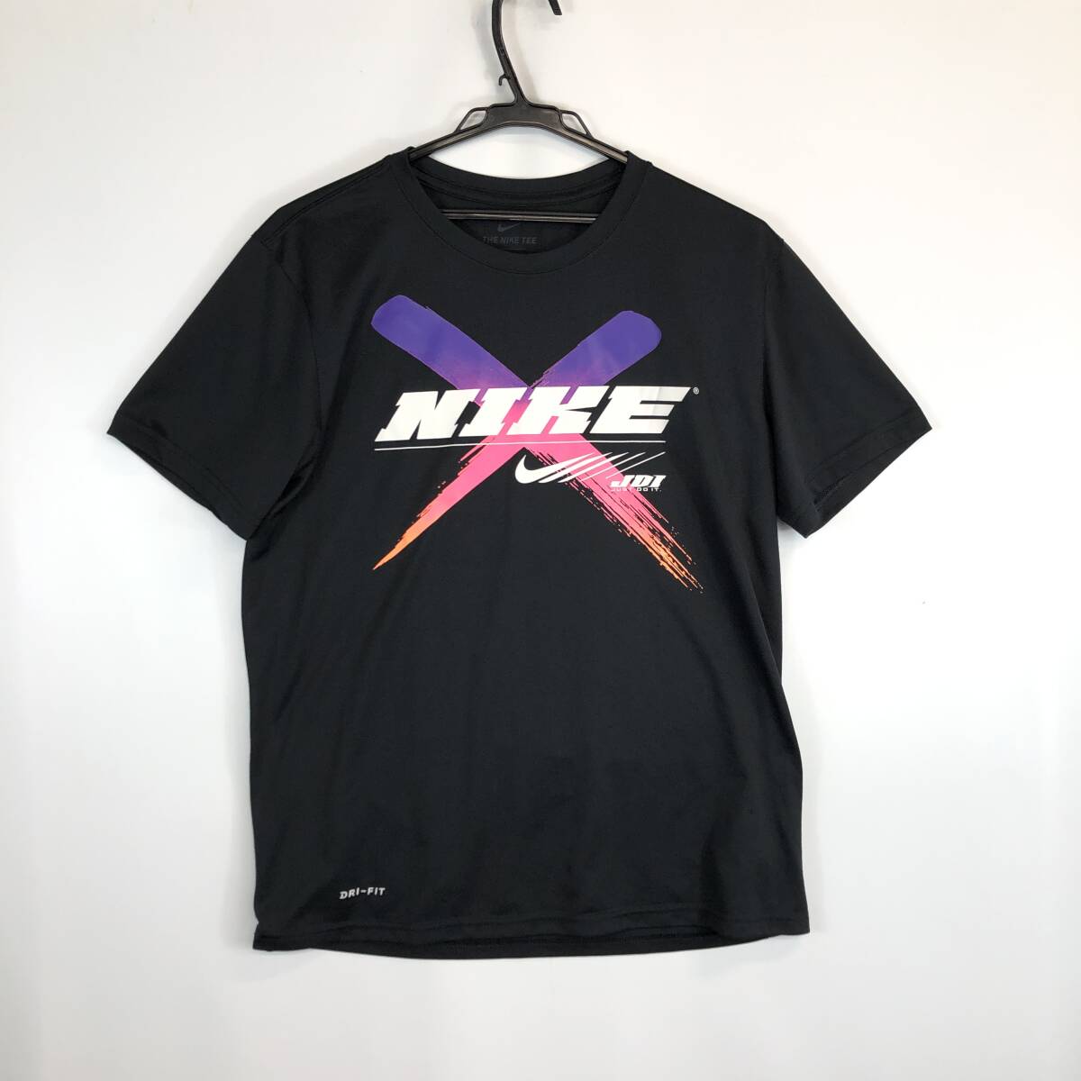 THE NIKE TEE ナイキ 半袖速乾Tシャツ ブラック メンズLサイズ DA1792拍卖