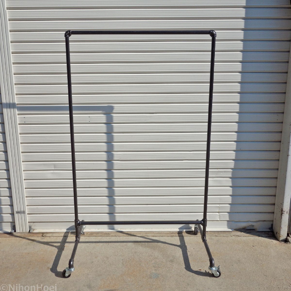 業務用 ハンガーラック 水道管 1台 ◆ 在庫5 幅840×奥行540×高さ1360mm キャスター付 インダストリアル ガス管拍卖
