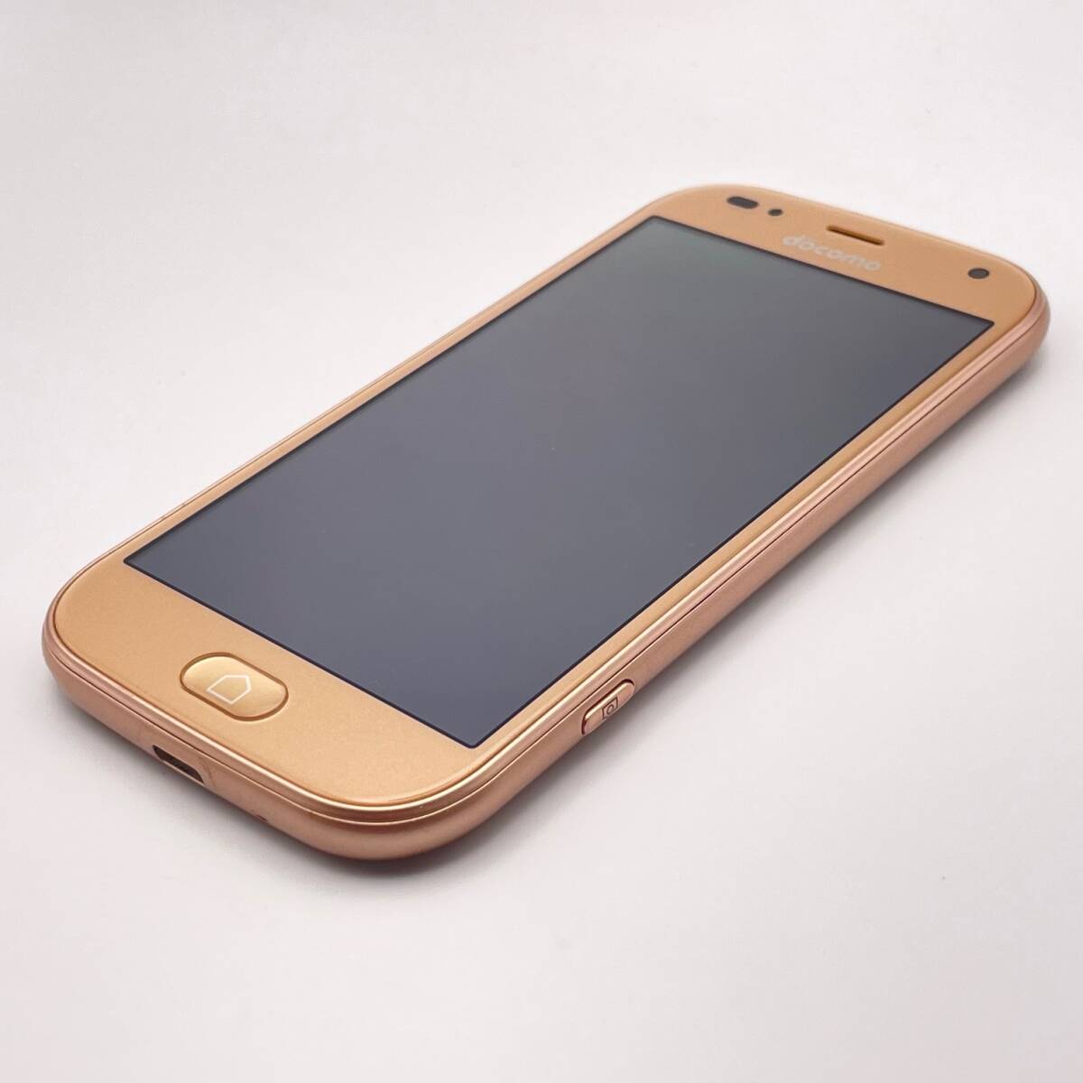 中古品 らくらくスマートフォン me F-01L 拍卖