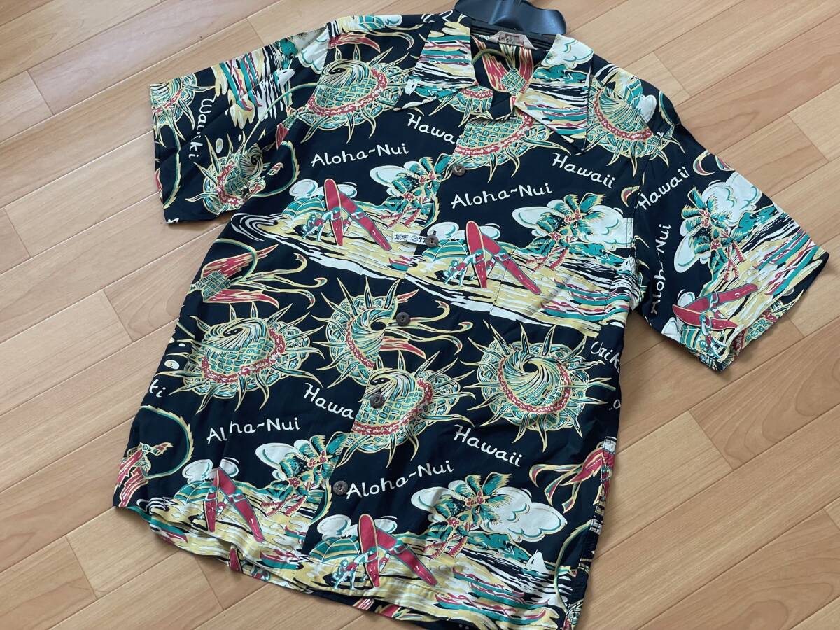 中古品 Pastime Corporation アロハシャツ Mサイズ 肩幅約43㎝ 着丈約67.5㎝ 袖丈約23㎝ レーヨン 100% ヴィンテージ ハワイ柄拍卖