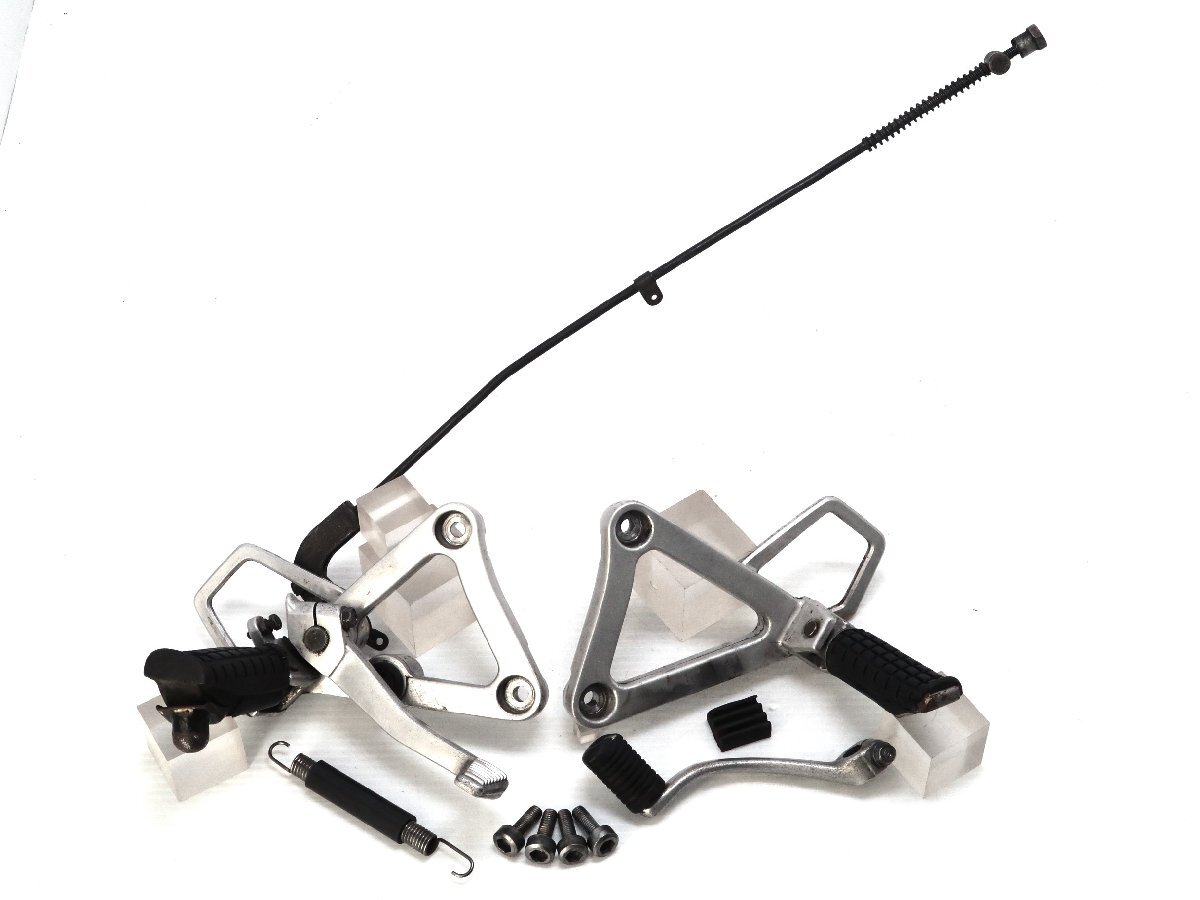 100【評価A】 HONDA イタリア NS125R レア 実動 純正 メイン ステップ 左右 セット シフト ブレーキ ペダル プレート 他 走行距離15,332km拍卖