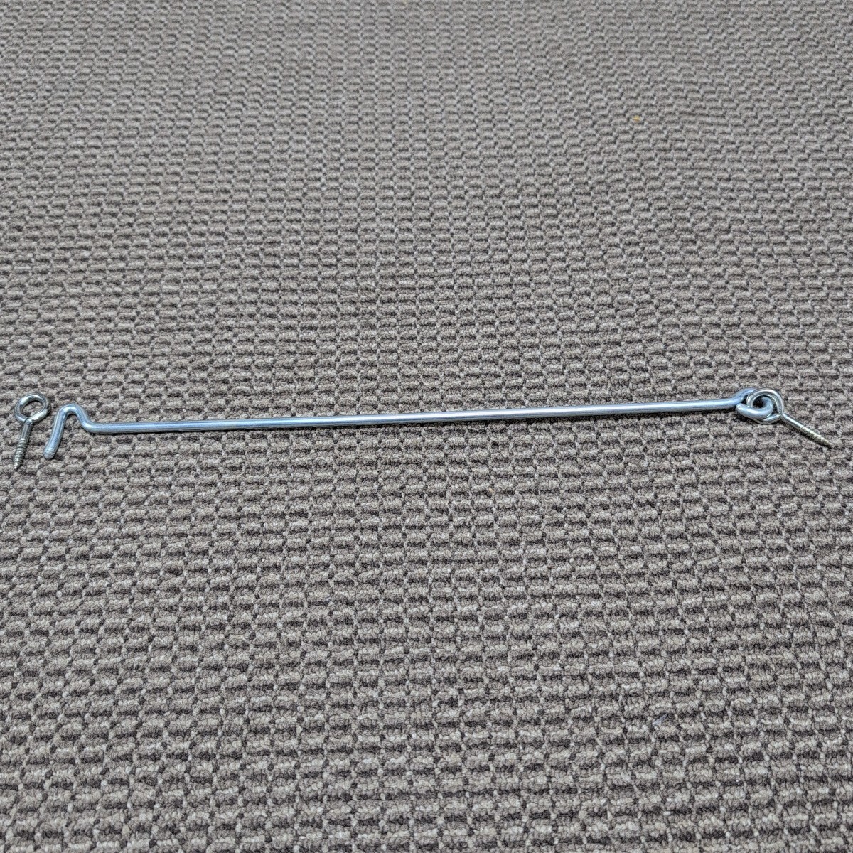 ジャンク品/長期保管品/GATE HOOKS/アオリ止め/鉄/ユニクロ―ム/全長400mmTΦ5.8mm/地震対策、掛金、防犯金物拍卖