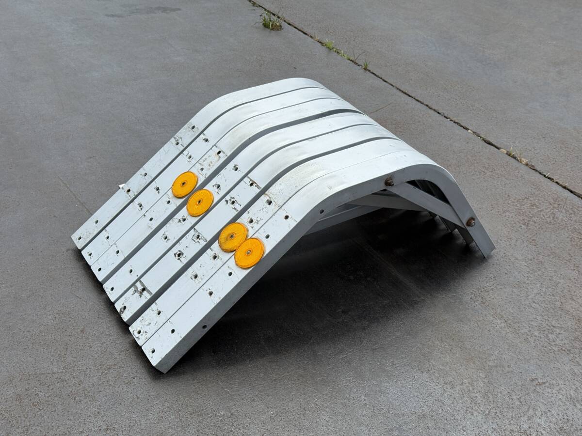 ブラケット★日本フルハーフ★3段式★7本★アルミ製★665mm×520mm★サイドバンパー用★サイドガード用★取付ステー★即決★日31W1F拍卖