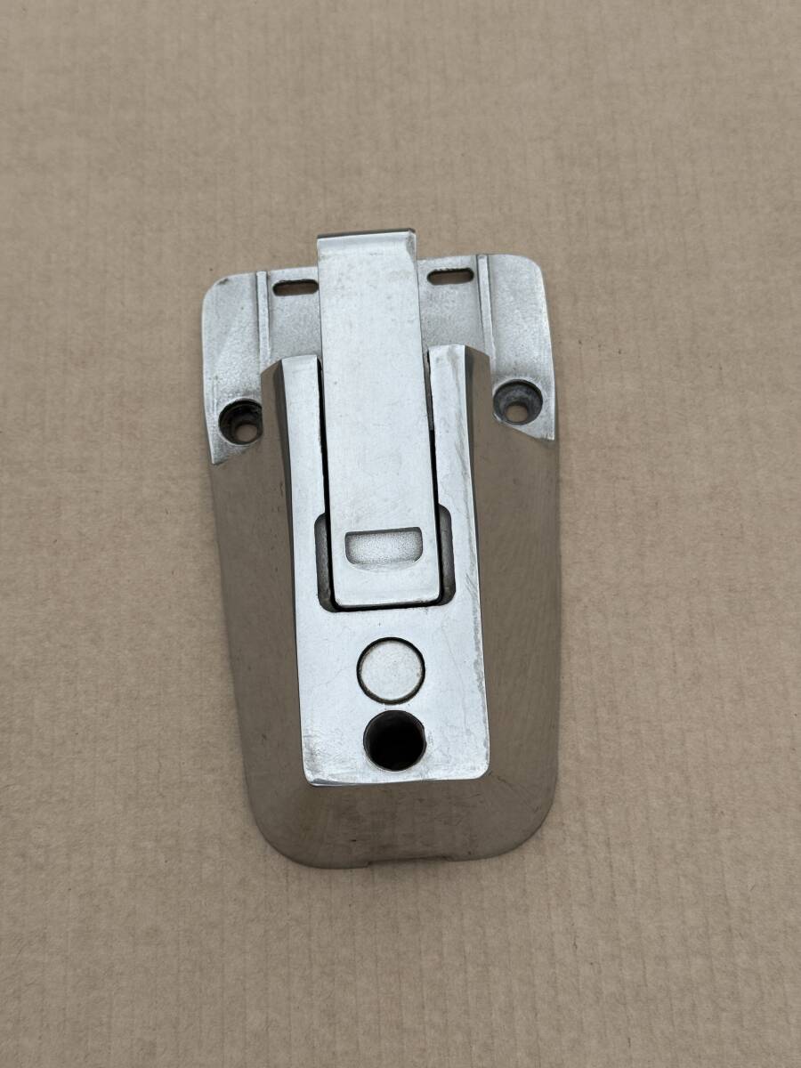 ハンドルキャッチ★観音扉用★ステンレス製★1点★鍵なし★ハンドルロック★S22H拍卖