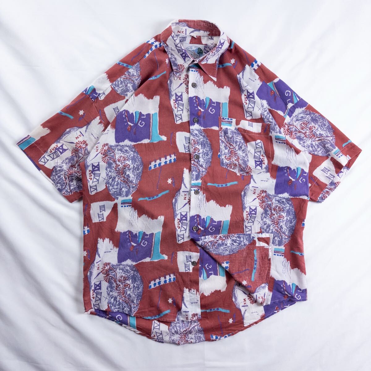 US Vintage 80s HIGH LANDS レーヨン 好配色 くすみカラー アート 落書き ポップ レトロ クレイジーパターン ボルドー 臙脂 総柄シャツ拍卖