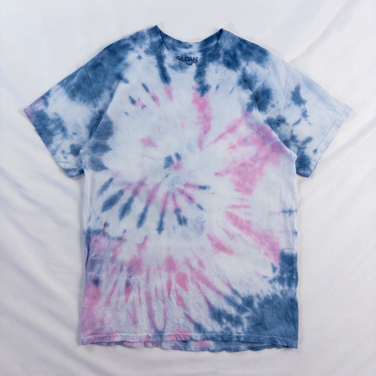 US Vintage GILDAN コットン100% タイダイ 染め サイケ ヒッピー フェス ネイビー ピンク Tシャツ拍卖