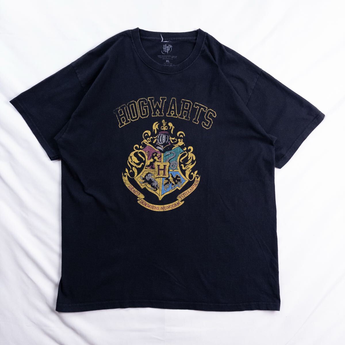 US Vintage HARRY POTTER ハリーポッター コットン100% プリント ホグワーツ ロゴ 校章 ムービー 映画 フェード ブラック 黒 Tシャツ拍卖