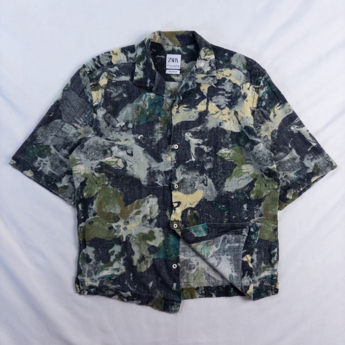 Euro Vintage トルコ製 ZARA ザラ Relaxed Fit 開襟 オープンカラー アート 水彩 抽象 クレイジーパターン 短丈 ショート丈 総柄シャツ拍卖