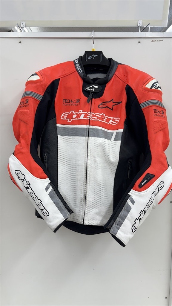 美品 ALPINESTARS 2PC RED/WHITE/BLACK TECH-AIR(サイズEU54)拍卖