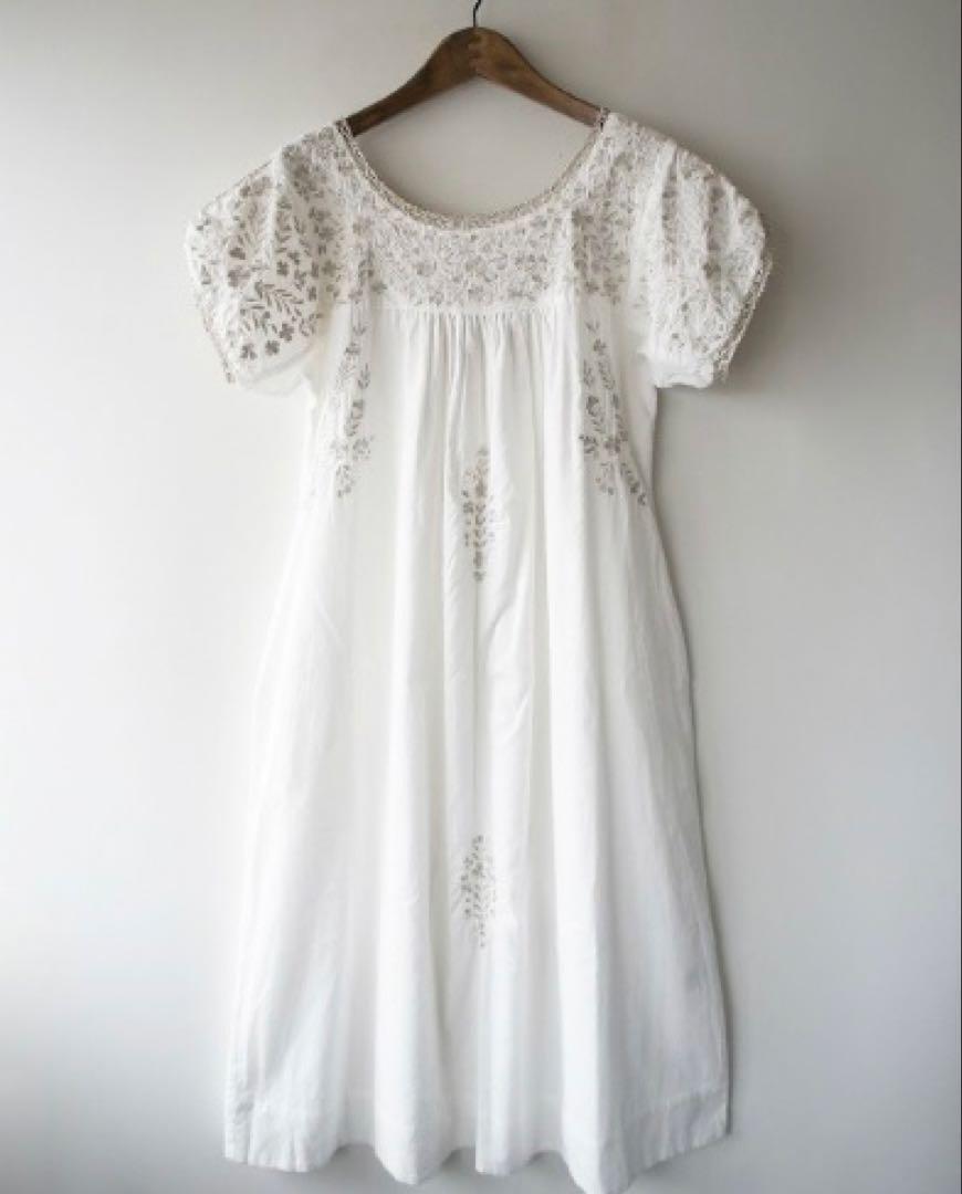 HUG O WaR ハグオーワー 刺繍ワンピース チュニック コットン ホワイト フリーサイズ拍卖