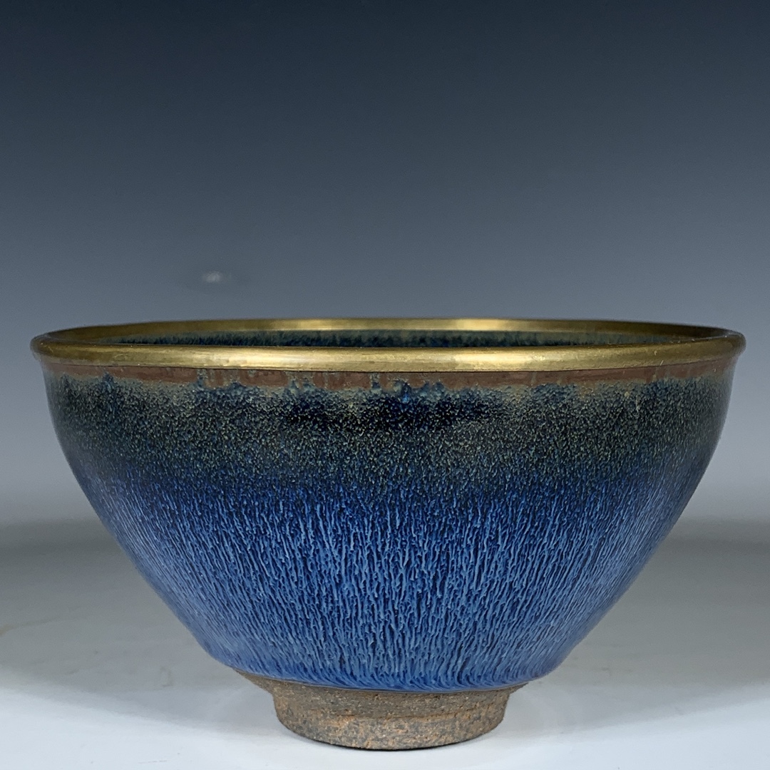TM7#4477【3.1】中国骨董 人間国宝 磁器【宋建窯包金口藍兎毫球】工芸品 施釉陶 青花磁 陶芸 精美彫 置物 收藏品 拍卖