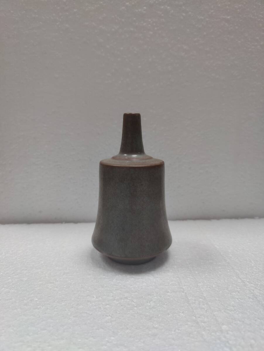 A001【3.1】中国骨董 人間国宝 磁器【宋鈞窯窯変花瓶です】工芸品 施釉陶 青花磁 陶芸 精美彫 置物 收藏品 拍卖