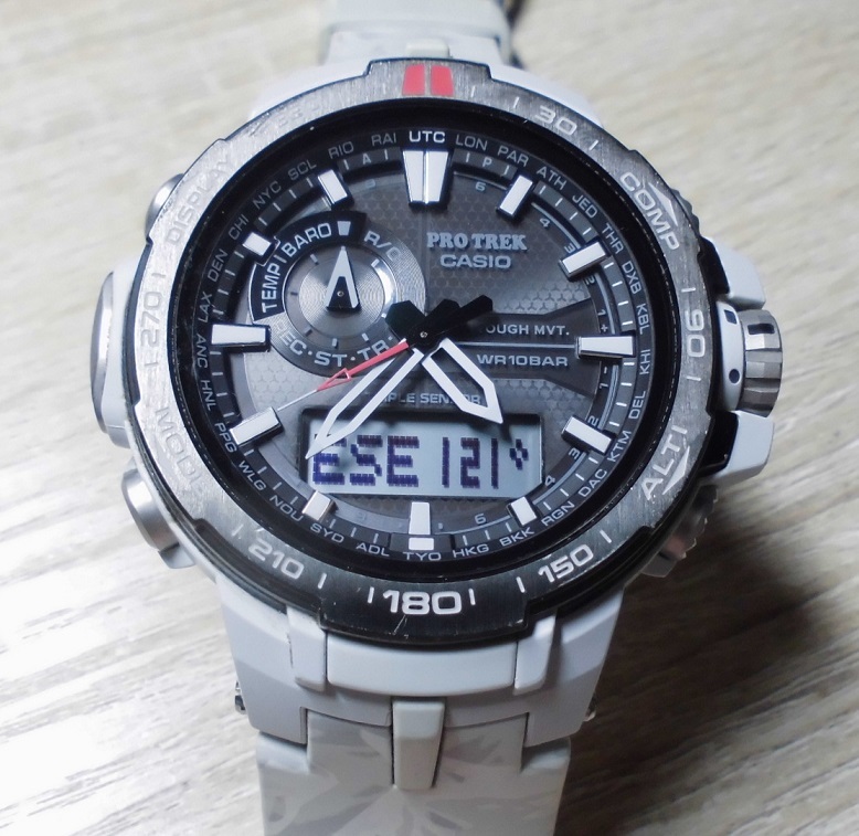 送料390円~!カシオ プロトレック PRW-6000SC-7JF 電波ソーラー ホワイト 方位 気圧 高度 温度計測可能 PROTREK 定価68200円拍卖