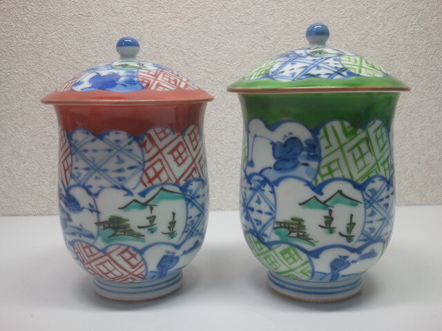 ☆r☆【美術 伝統工芸品・インテリア】玄徳銘 色絵蓋つき湯飲み 山水紋/夫婦湯呑 茶器 煎茶☆☆ 拍卖