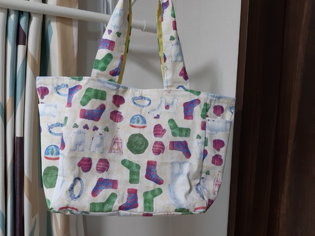 ハンドメイド スノーマン(オックスプリントソックス柄) ポケットいっぱいトートバッグ拍卖