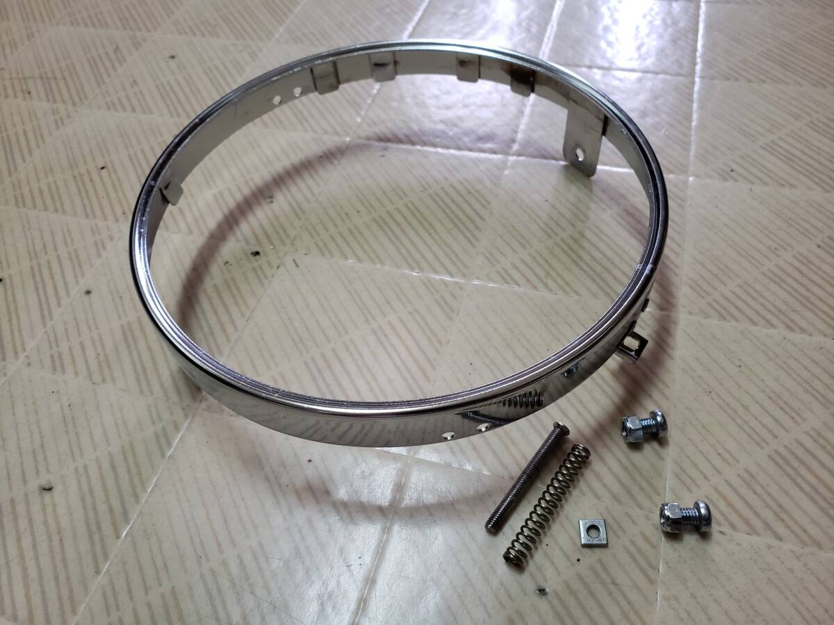 バイク用 マーシャル 180mmヘッドランプ(722・702 889)に付属していた内リム(光軸ステー付き)拍卖