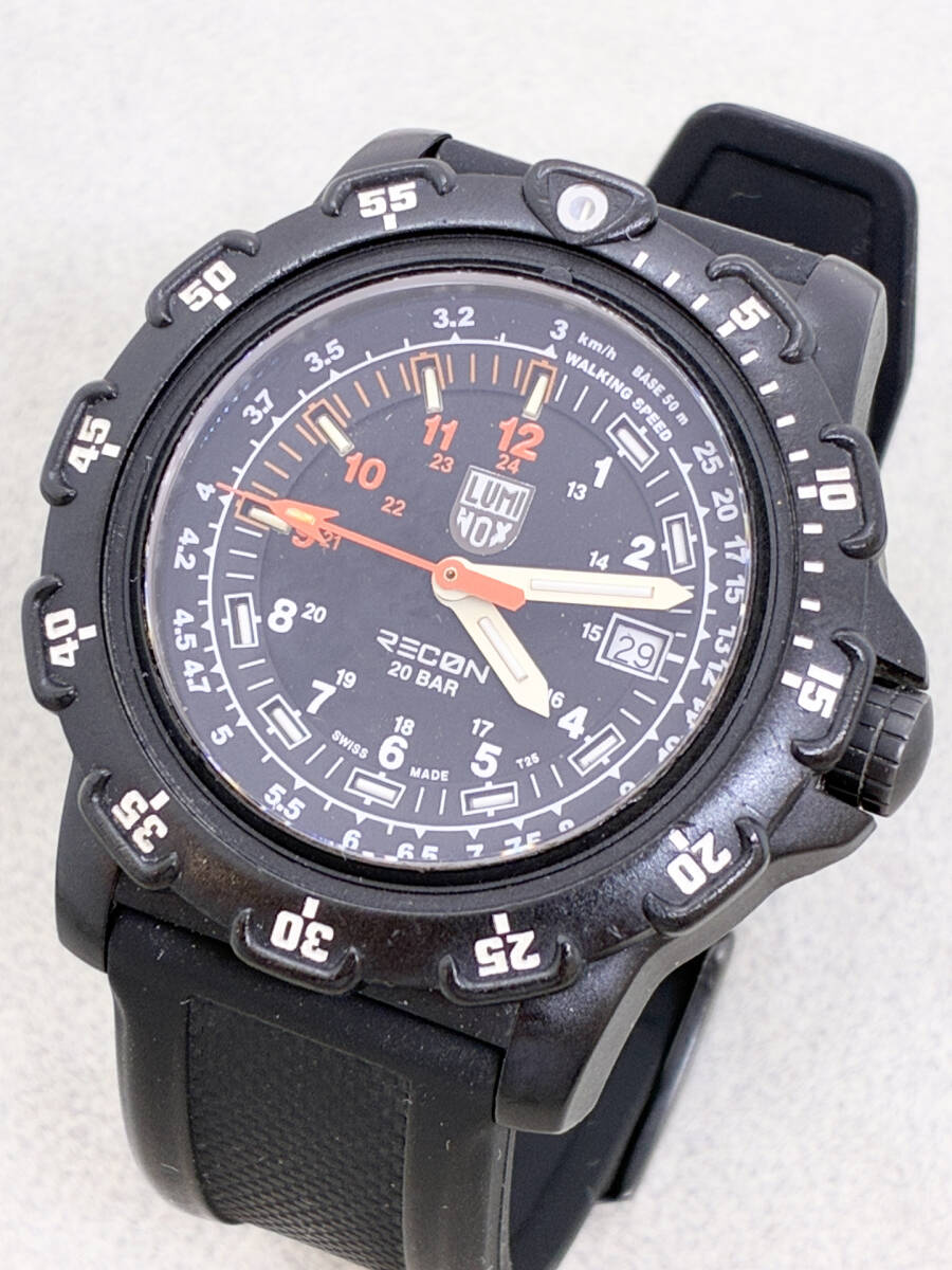 (I13878) LUMINOX ルミノックス RECON POINT MAN リーコン ポイントマン SERIES 8800 クォーツ 腕時計 稼働拍卖