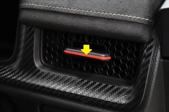 ★《ステップワゴンRP6》【アウトレット価格】ステップワゴンRP6 エアコンダクトフィンシート(レッドシート) ①拍卖