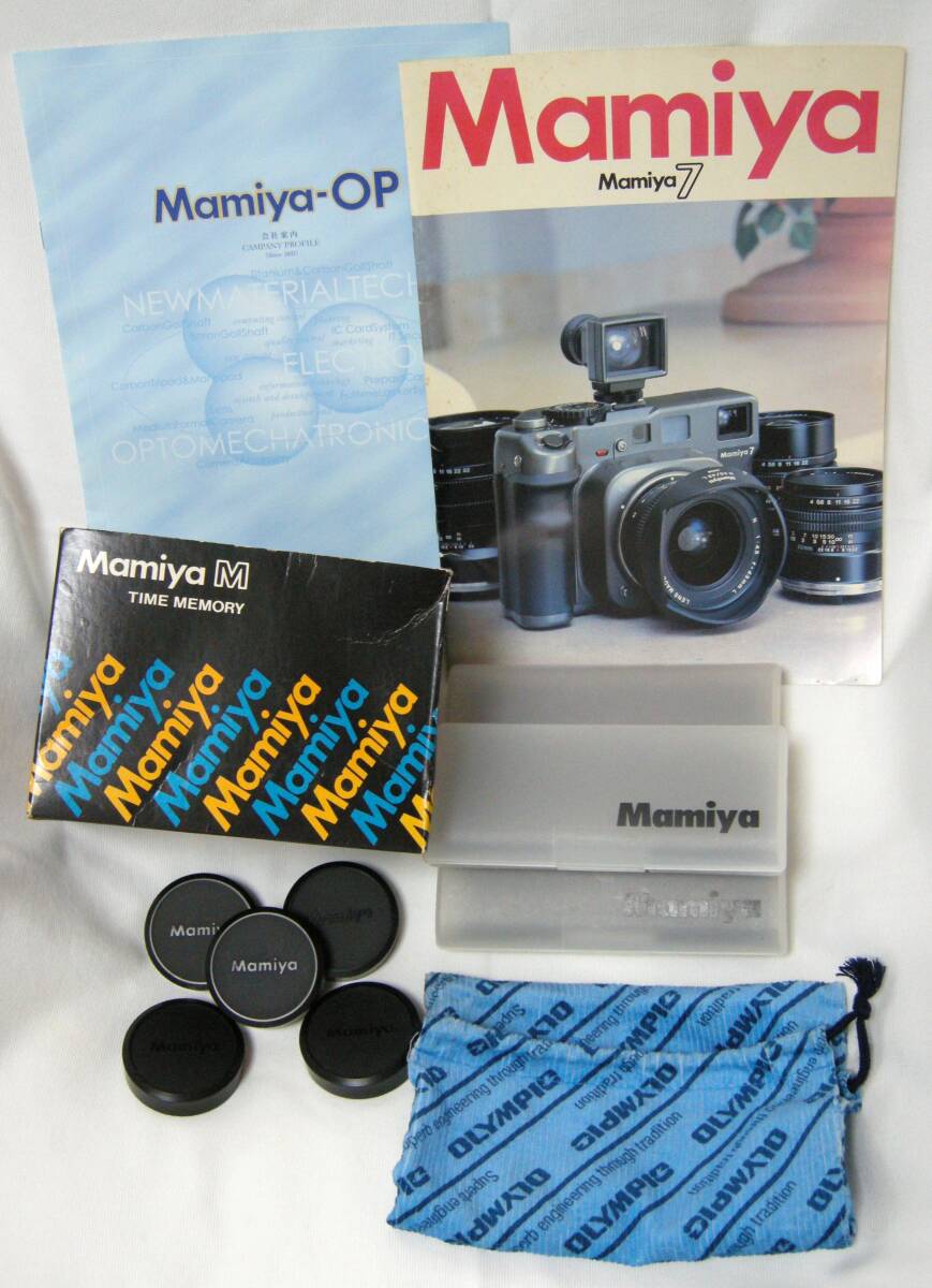 Mamiyaカメラ関連商品セット カタログMamiya7 MamiyaOP会社案内 レンズキャップ5ケ(51サイズ)眼鏡ケース3ケ 空箱(タイムメモリー)拍卖