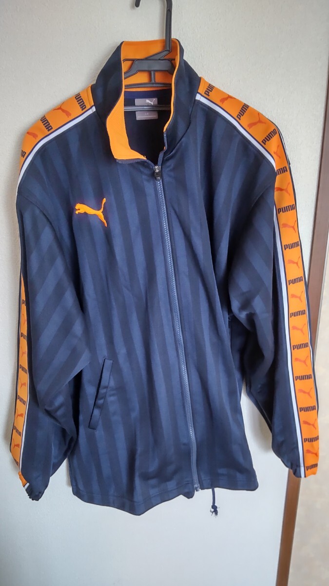 新品 未使用 生産終了 プーマジャージ 上下セット 862216 862217 カラー:75.ネイビー×オレンジ Lサイズ(ジャケット:L~O パンツ:L)拍卖