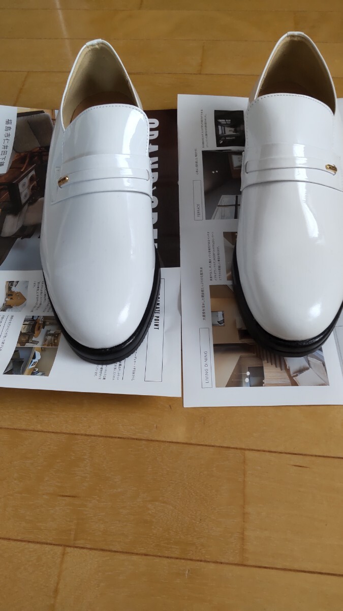 ホワイトエナメルシューズ【本革】 28.0cm 永ちゃん 極道 ヤーさん ヤクザ ヤッチャン チンピラ ホスト 愚連隊 暴走族 半グレ ツッパリ 拍卖