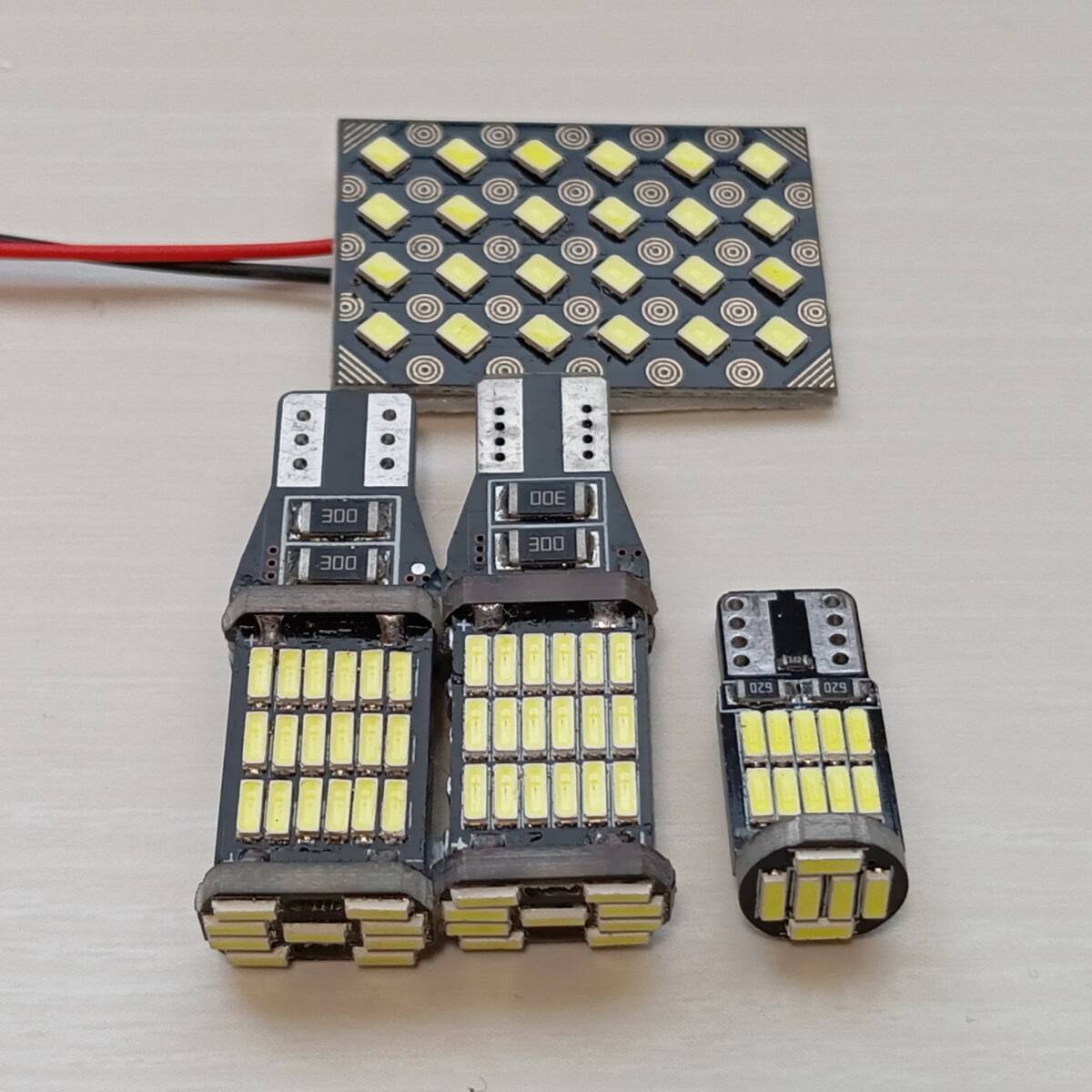 MXPL10G MXPC10G 10系 シエンタ LED ルームランプ バックランプ 4個セット ホワイト トヨタ /s24/45/26拍卖