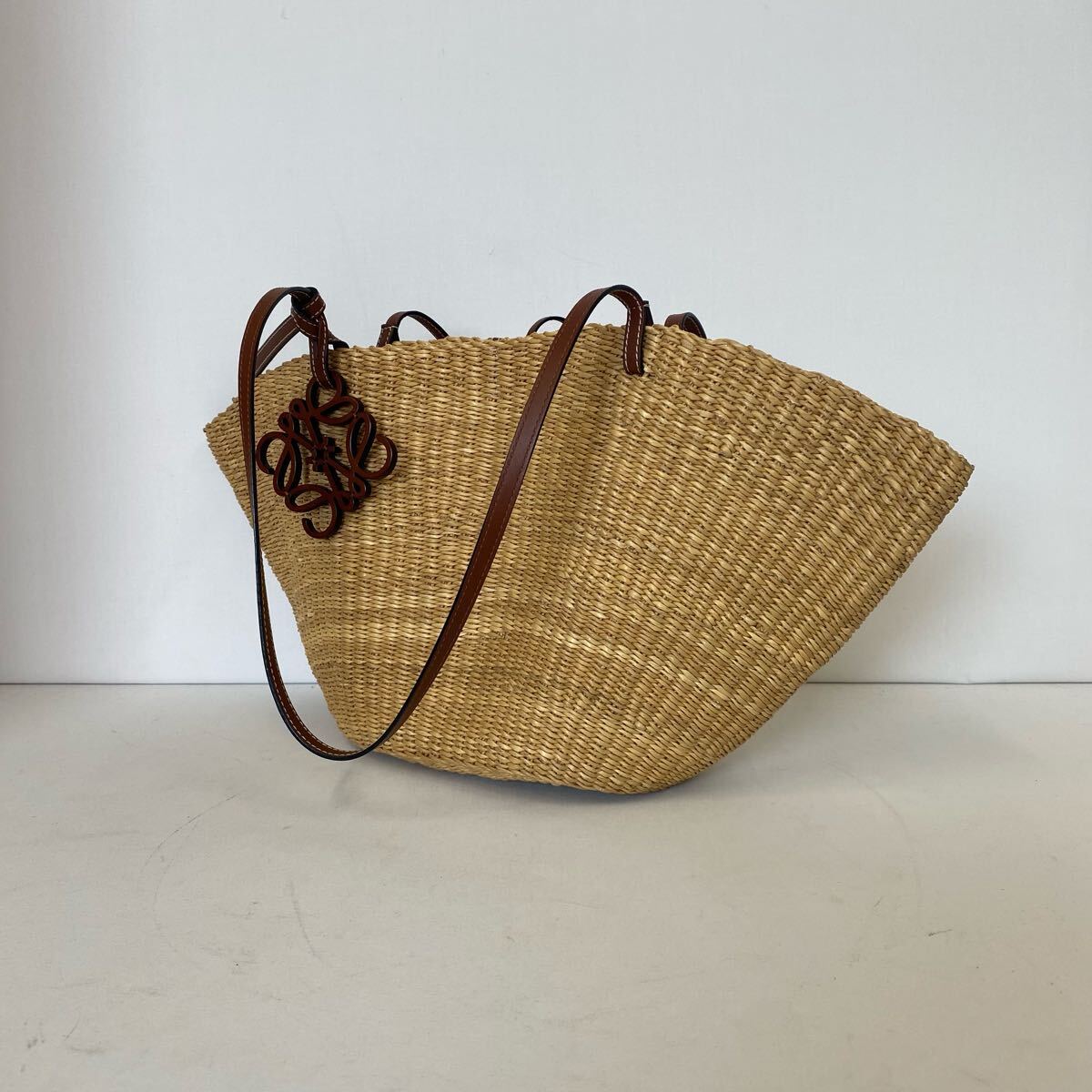 【LOEWE】ロエベ トートバッグ ハンドバッグ かごバッグ シェル ストロー レザー ベージュ 34拍卖