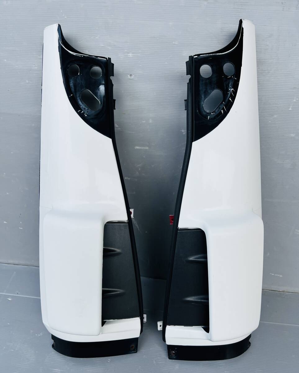 16148N 純正 いすゞ いすず ISUZU 初代 ギガ GIGA 後期 コーナーパネル コーナー パネル 左右 セット 白 ホワイト拍卖