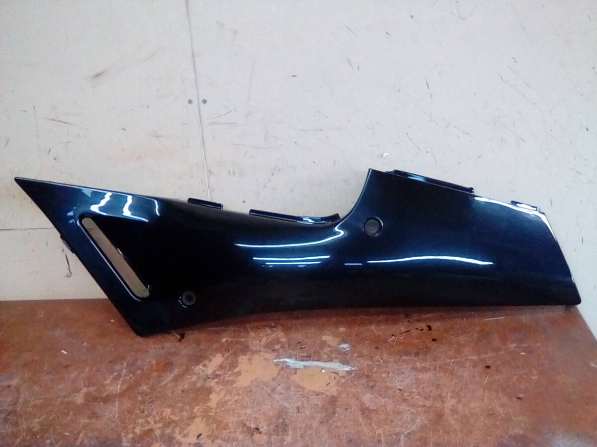 FZR250 左シートカウル ヤマハ純正品 2KR テールカウル リアカウル  拍卖