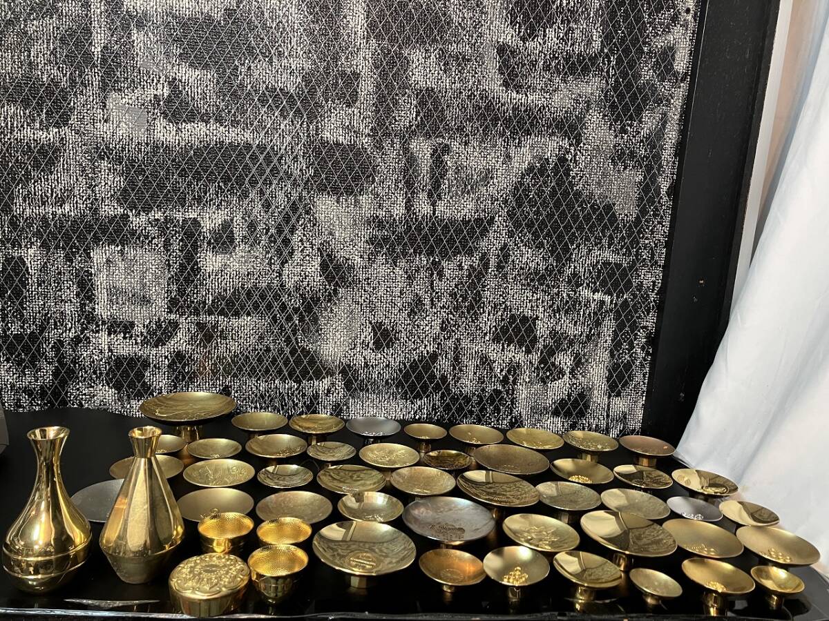1円 金杯 金盃 盃 酒器 金メッキ 銀杯 シルバーメッキ 洋銀 置物 まとめ 24KGP刻印 他 約4㎏ 大量 コレクション 現状品 保管品 記念品拍卖