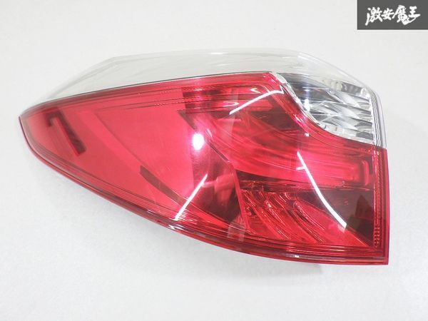 ホンダ 純正 GP7 GP8 シャトル ハイブリット HV 前期 LED テールランプ テールライト 片側のみ STANLEY W2502 即納 棚8-4拍卖