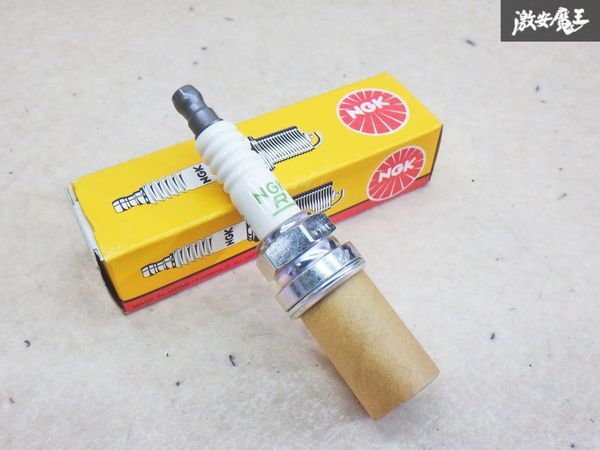 【未使用 アウトレット品】 NGK 日本特殊陶業 ムーヴラテ L550S L560S 標準 スパークプラグ 1本 7567 BKUR6E 即納 棚1-4-5-A拍卖