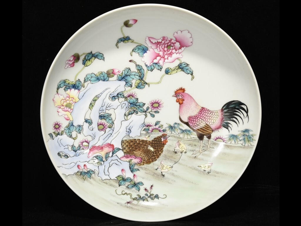 LH122■中国古玩 唐物 清雍正年製 款 彩絵大吉大利鶏図紋盤・ 珍品■高さ4.5cm・直径23.5cm■拍卖