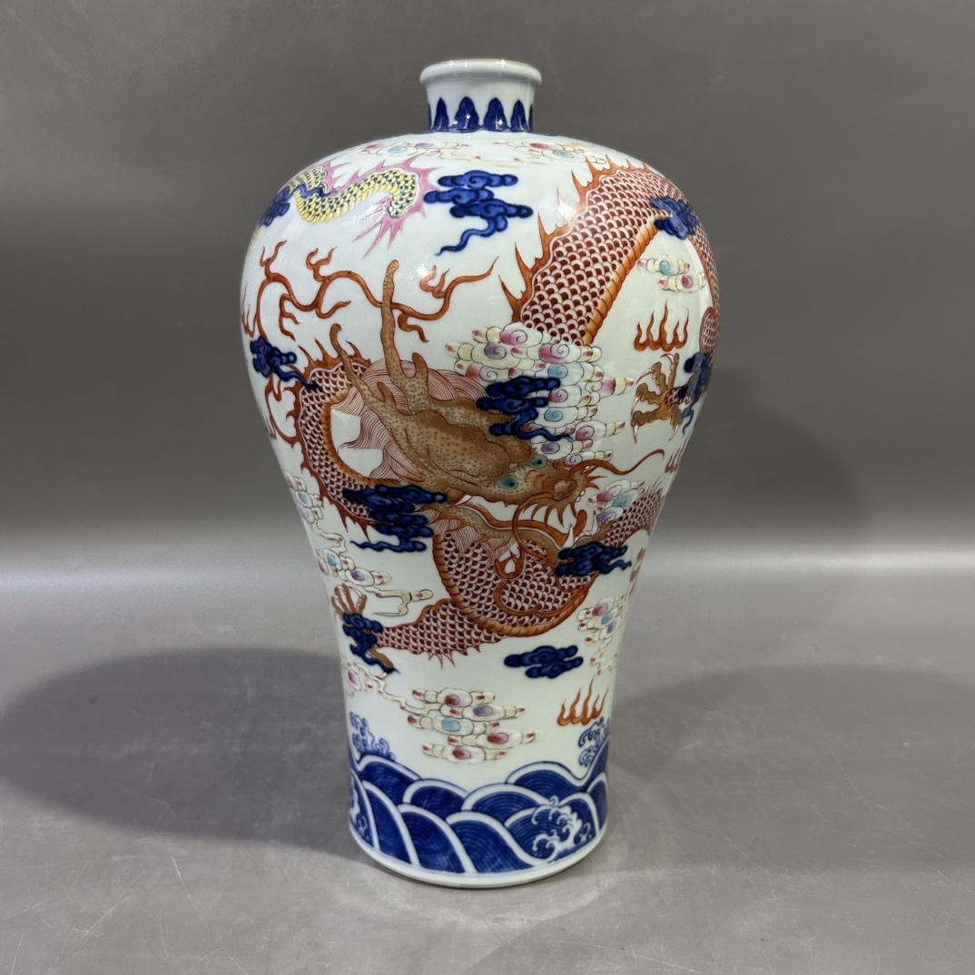 ■TH104■大清雍正年制款 青花加彩の龍紋大梅瓶 時代物 古玩 唐物 古陶磁器■拍卖