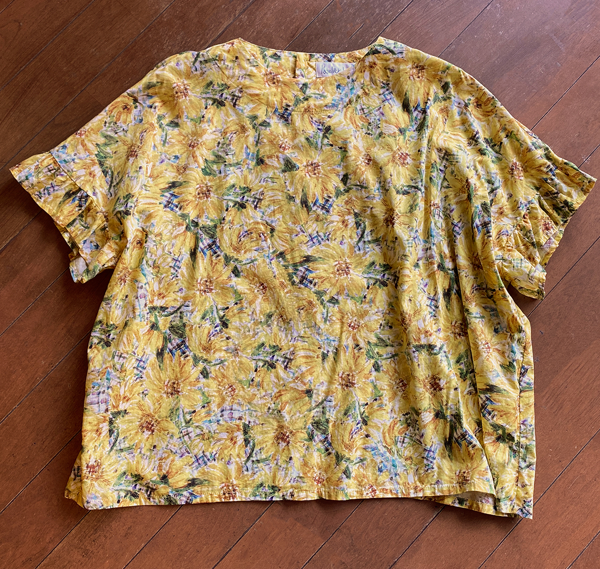 アトリエドゥサボン ひまわりチェックプリント 袖ひらひらブラウス 総柄 後ろボタン プルオーバー シャツ 半袖 フリル ビュルデサボン拍卖