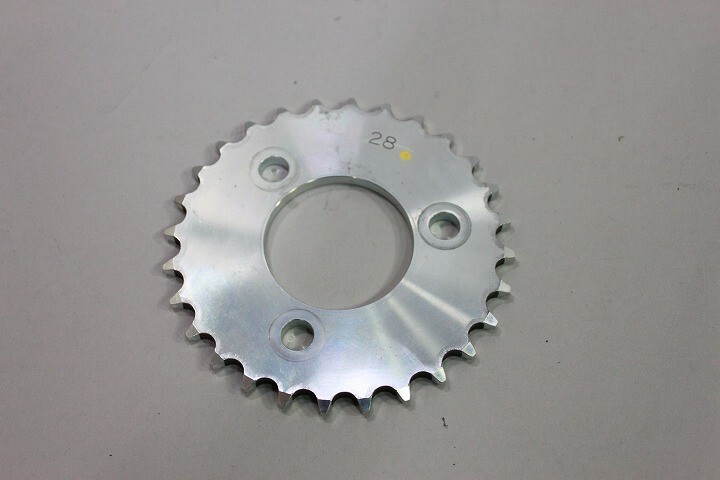 NSF100 新車外し リアスプロケット 28T 【9015】 XR100エイプ100拍卖