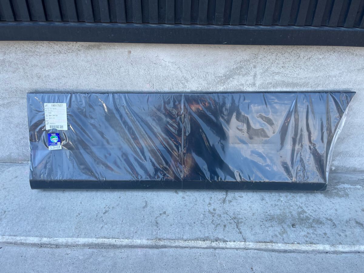 GP062【トヨタ:ヴォクシー】左リア プロテクター ZRR75 ※佐川急便着払い発送拍卖