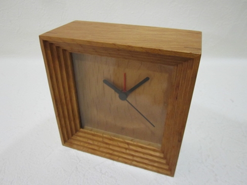 Wood Art / 木製 ☆ 置き時計 【職人技】 ★この世にひとつしか存在しない時計★拍卖
