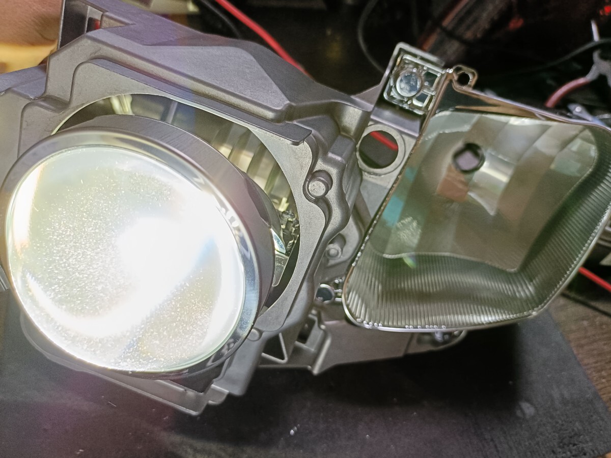 数量限定値引き! 80系ヴォクシー 純正LEDヘッドライト 光量アップ加工拍卖