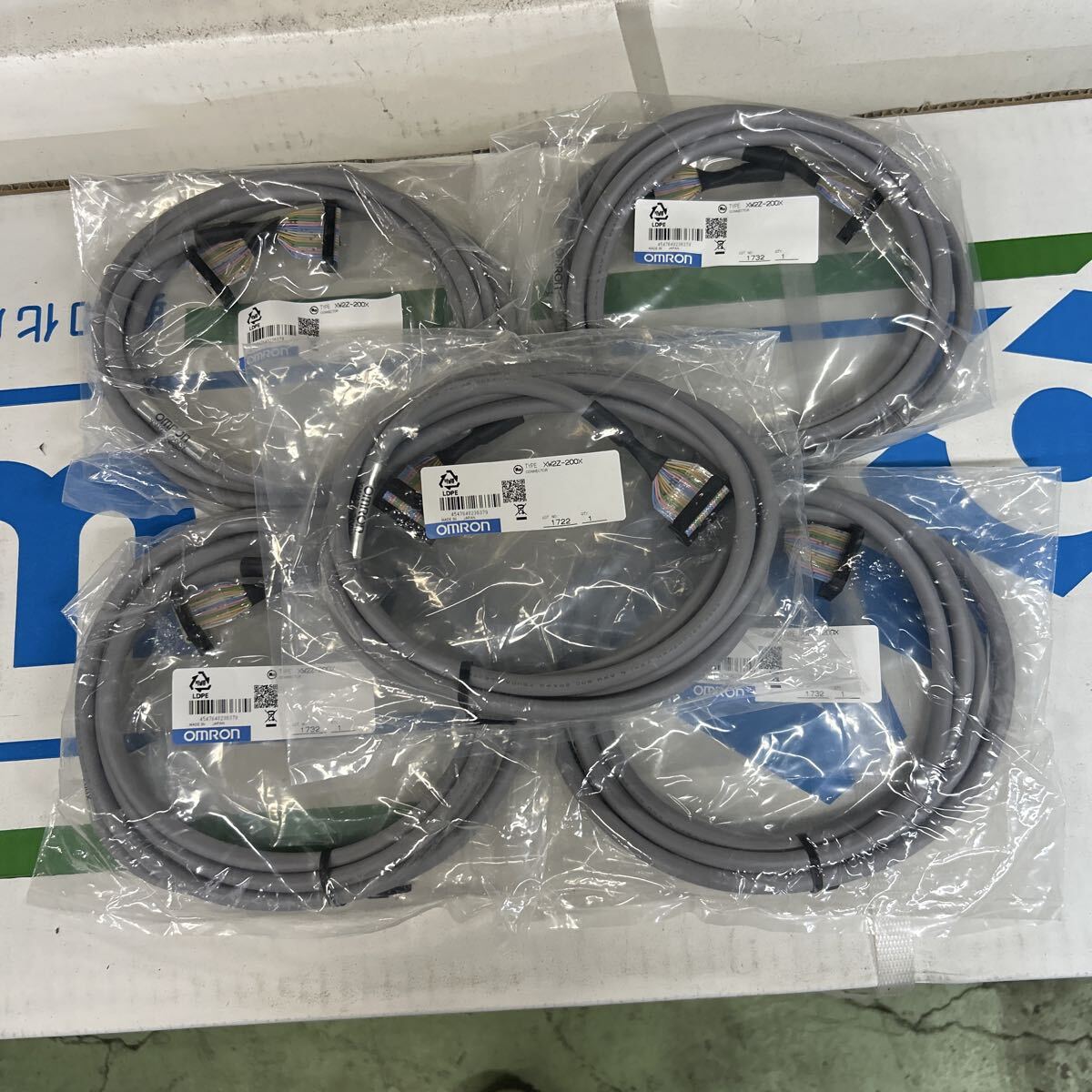 OMRON XW2Z-200X拍卖